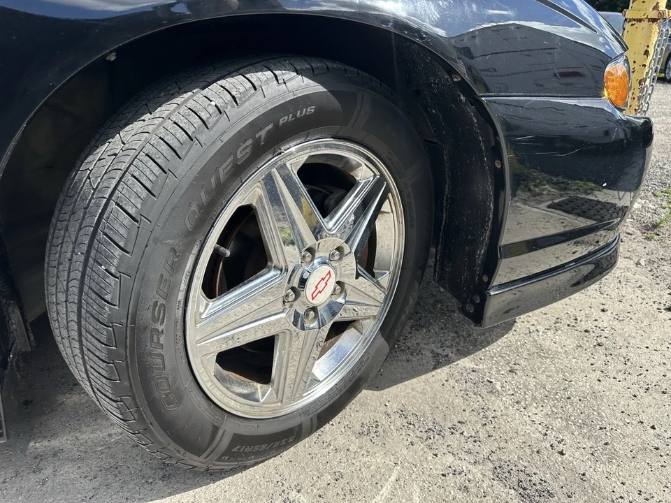 2004 Chevrolet Monte Carlo 6th Gen - Image 6 of 17