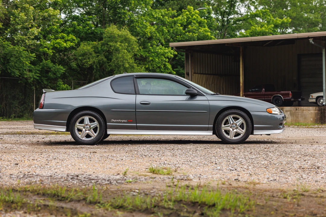 2004 Chevrolet Monte Carlo 6th Gen - Image 6 of 31