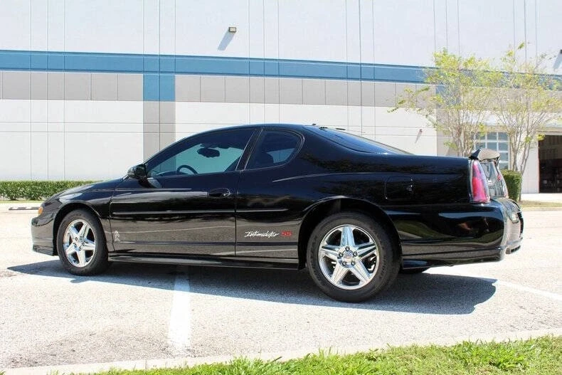 2004 Chevrolet Monte Carlo 6th Gen - Image 11 of 12