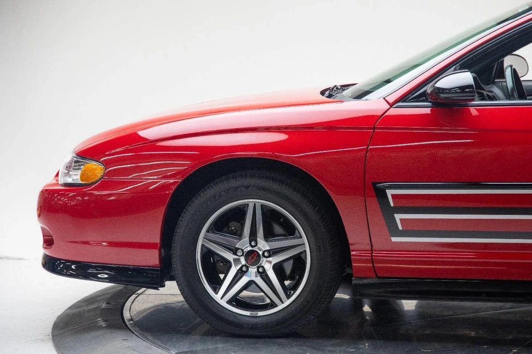 2004 Chevrolet Monte Carlo 6th Gen - Image 17 of 21