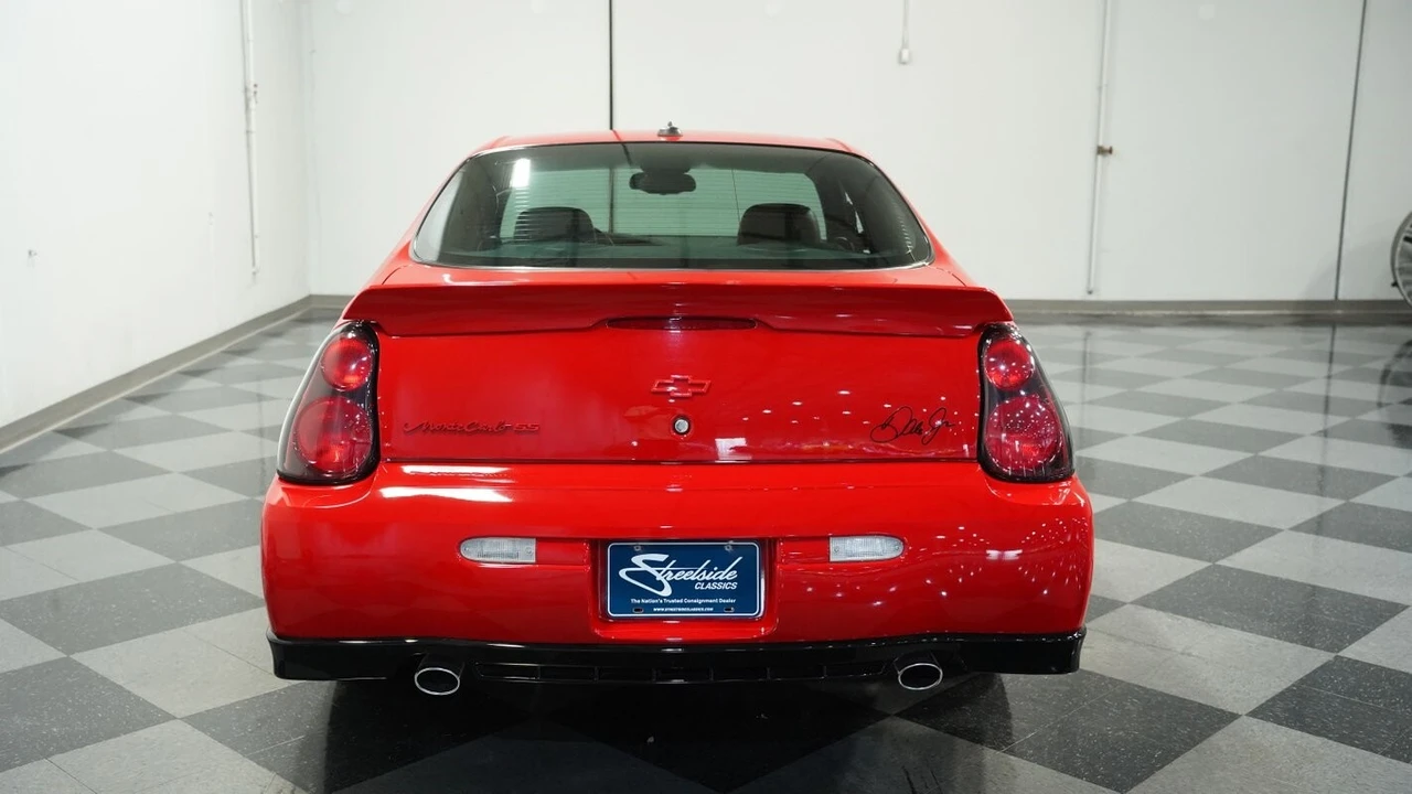 2004 Chevrolet Monte Carlo 6th Gen - Image 10 of 12