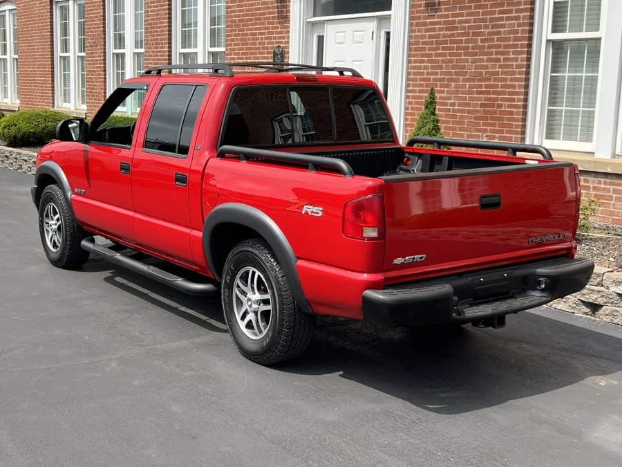 2004 Chevrolet S-10 - Image 3 of 9