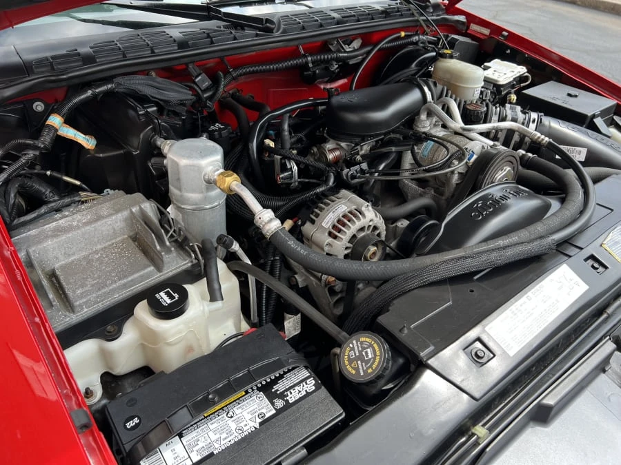 2004 Chevrolet S-10 - Image 9 of 9