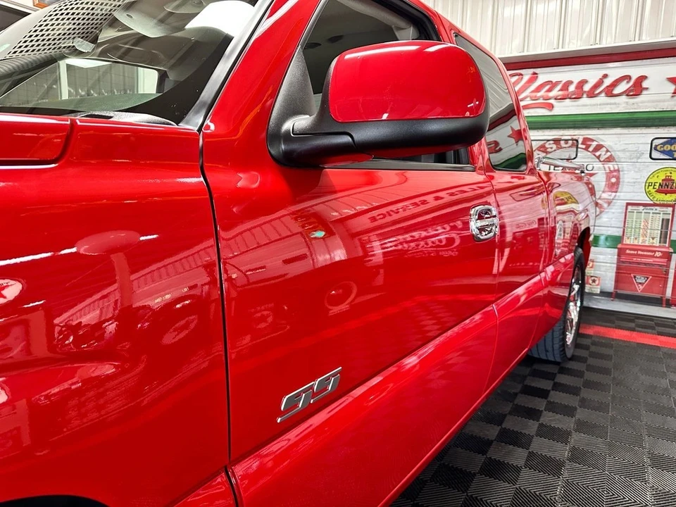 2004 Chevrolet Silverado 1st Gen - Image 9 of 12