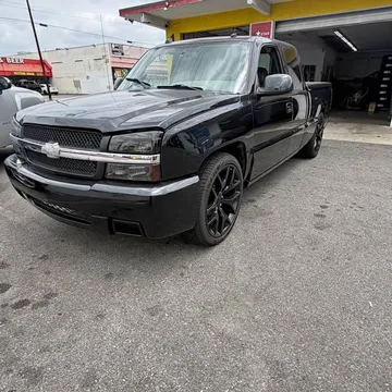 2004 Chevrolet Silverado SS