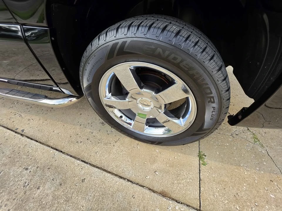 2004 Chevrolet SS - Image 4 of 16