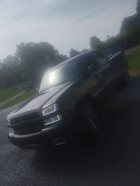 2004 Chevrolet SS - Image 11 of 12