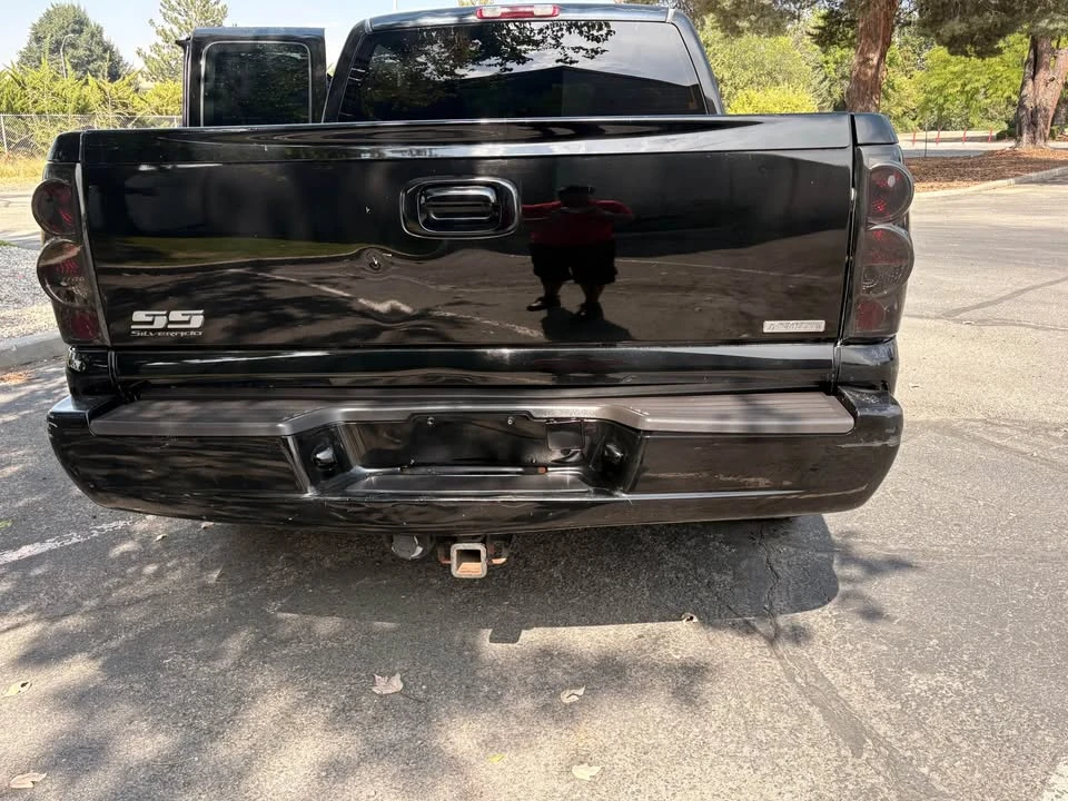 2004 Chevrolet SS - Image 10 of 17