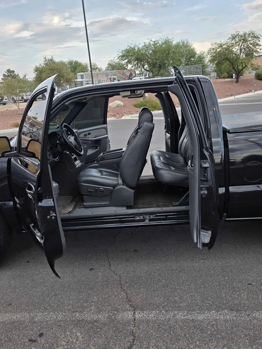 2004 Chevrolet SS - Image 14 of 20
