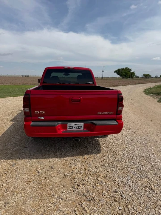 2004 Chevrolet SS - Image 4 of 10