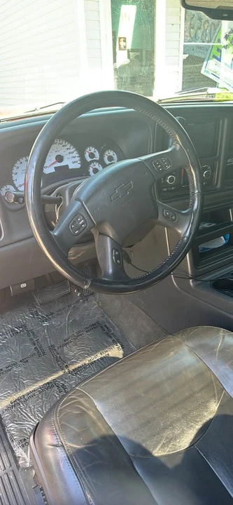2004 Chevrolet SS - Image 10 of 13