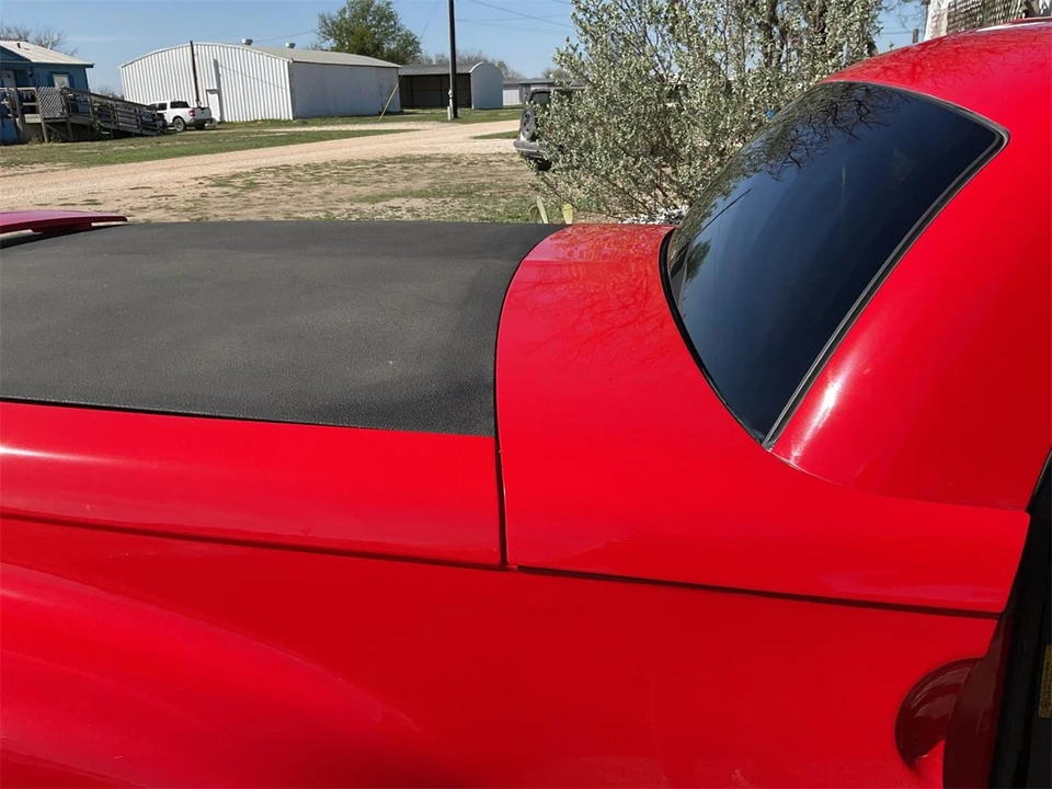 2004 Chevrolet SSR - Image 4 of 7