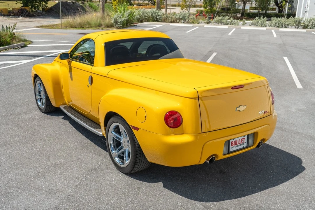 2004 Chevrolet SSR - Image 29 of 31