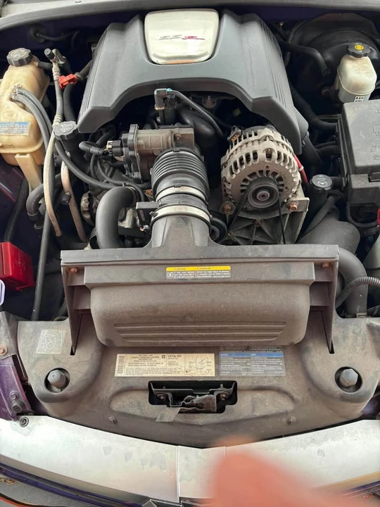 2004 Chevrolet SSR - Image 8 of 8