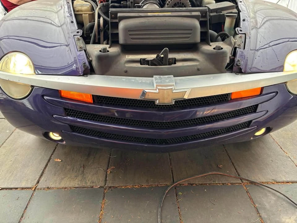 2004 Chevrolet SSR - Image 7 of 8