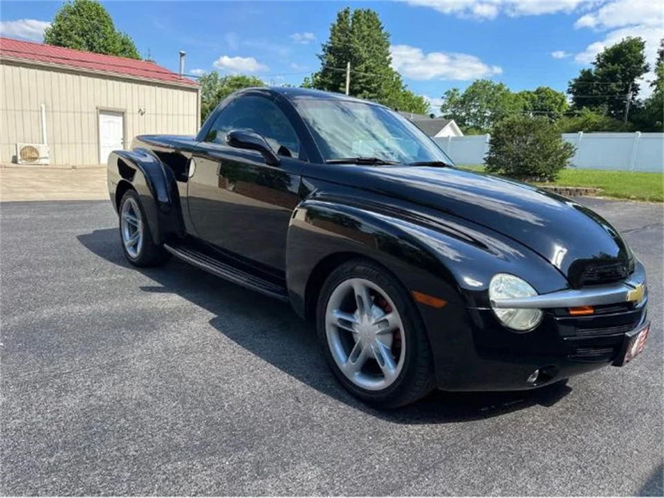 2004 Chevrolet SSR - Image 13 of 20