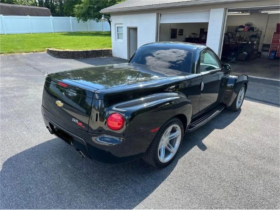 2004 Chevrolet SSR - Image 20 of 20