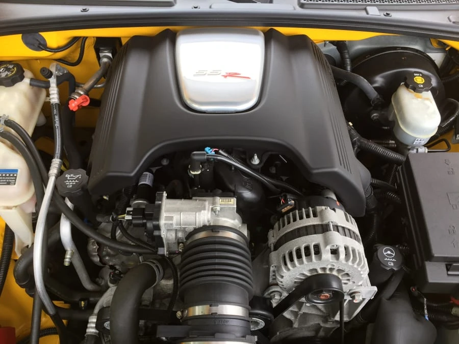 2004 Chevrolet SSR - Image 7 of 10