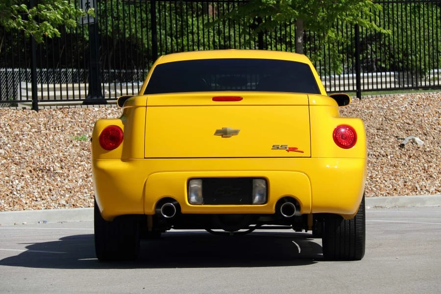 2004 Chevrolet SSR - Image 5 of 25