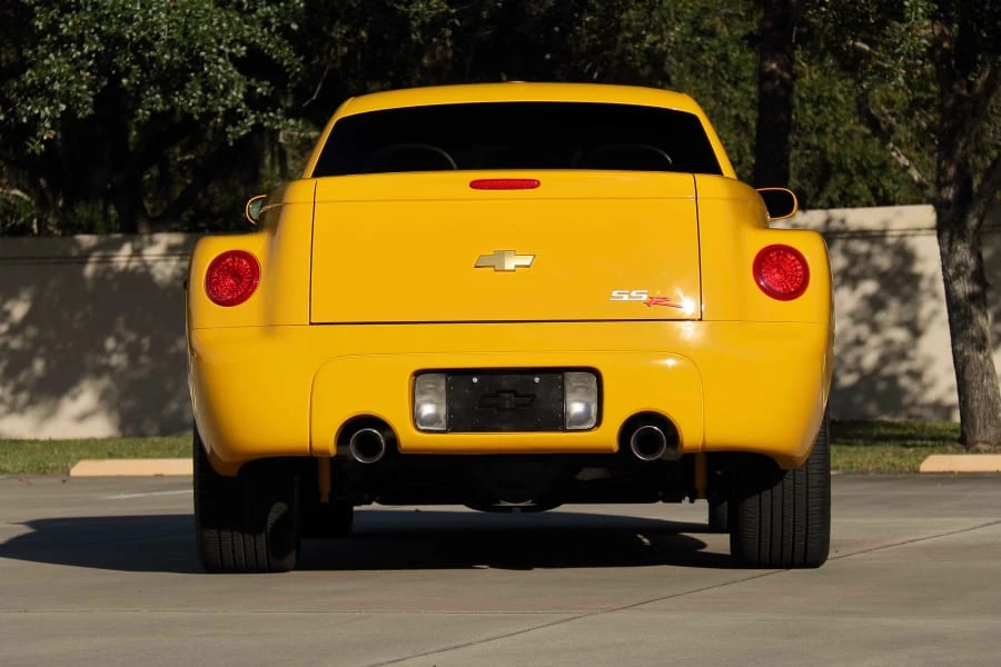 2004 Chevrolet SSR - Image 5 of 29
