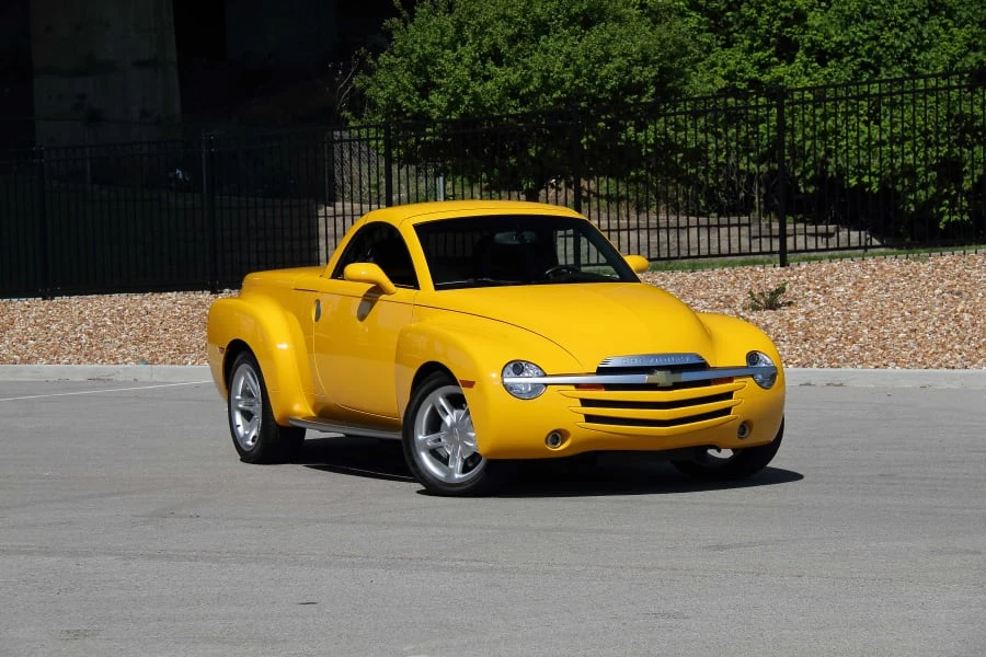 2004 Chevrolet SSR - Image 6 of 25