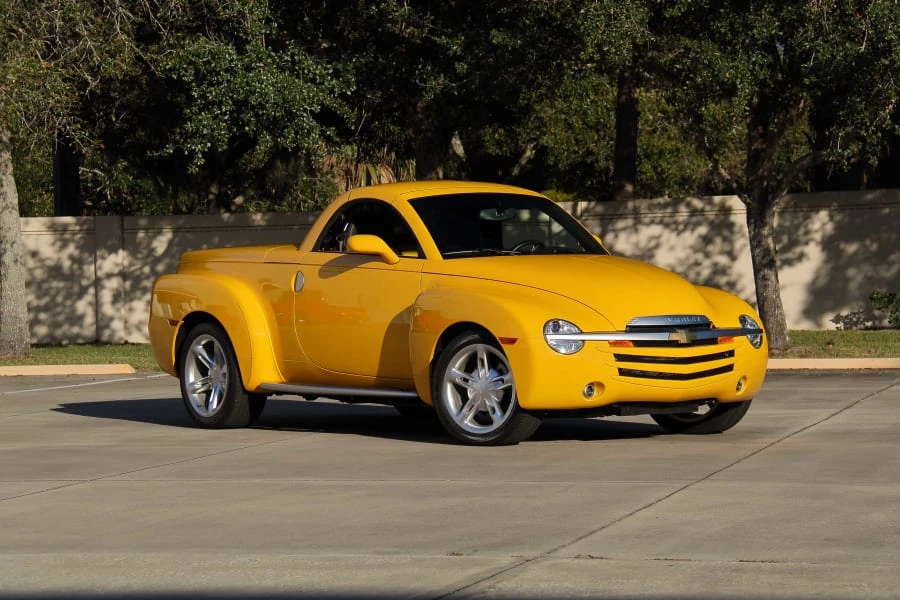 2004 Chevrolet SSR - Image 14 of 29