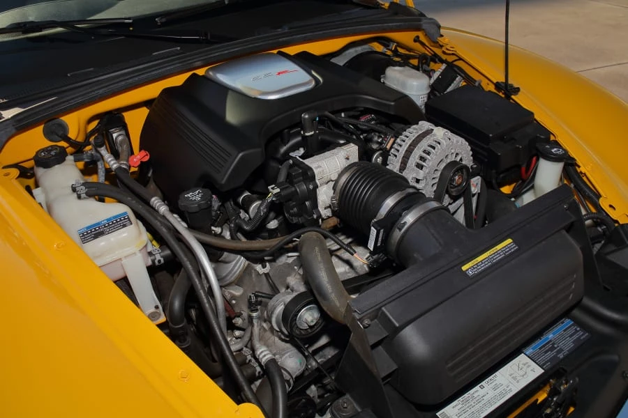 2004 Chevrolet SSR - Image 26 of 29