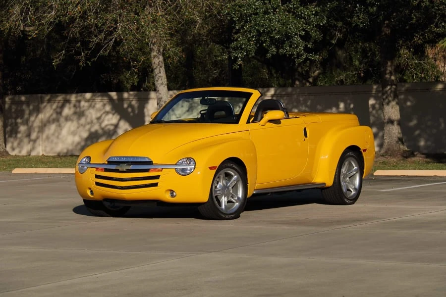 2004 Chevrolet SSR - Image 13 of 29
