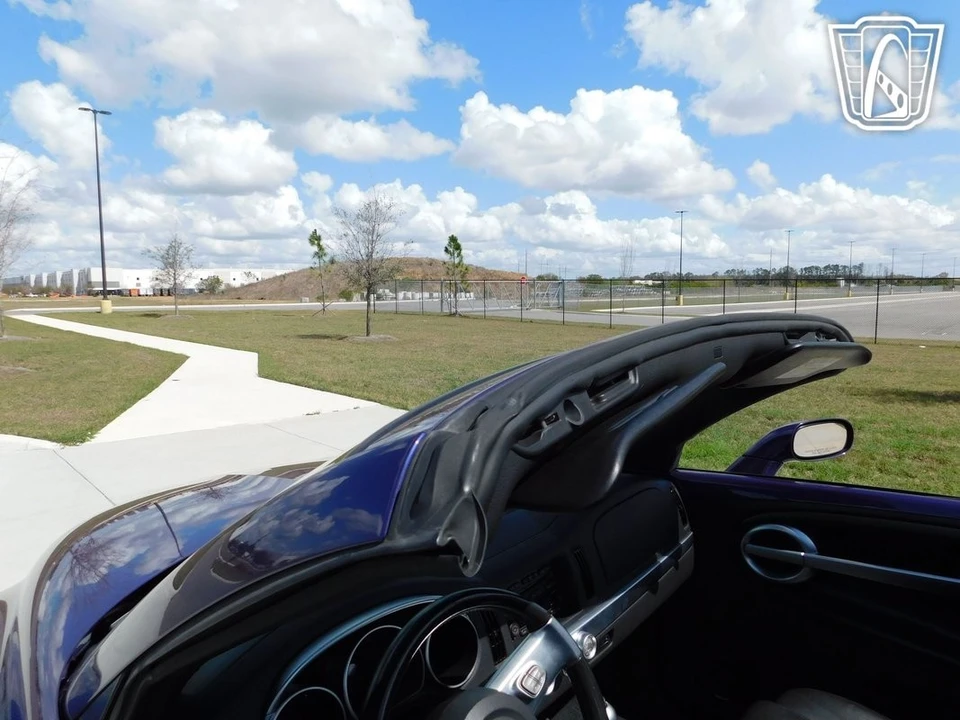 2004 Chevrolet SSR - Image 4 of 21