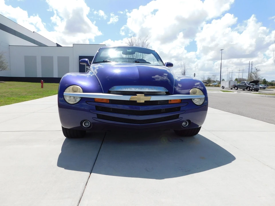 2004 Chevrolet SSR - Image 23 of 31
