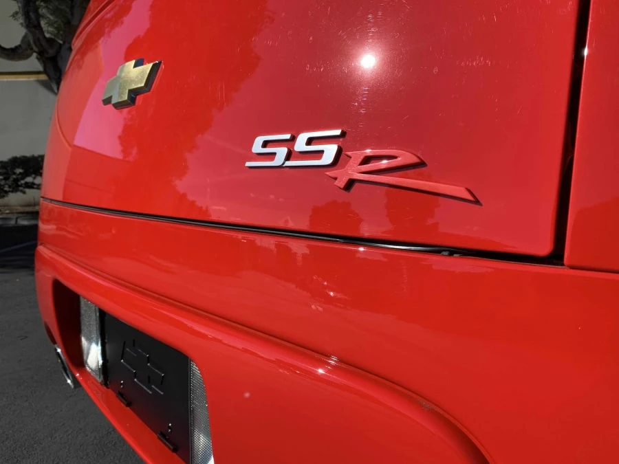 2004 Chevrolet SSR - Image 6 of 12