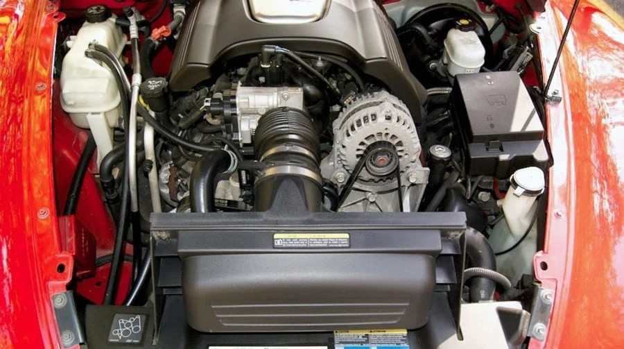 2004 Chevrolet SSR - Image 8 of 12