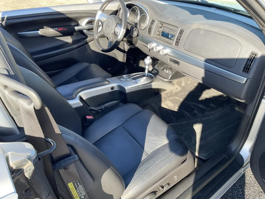 2004 Chevrolet SSR - Image 8 of 11