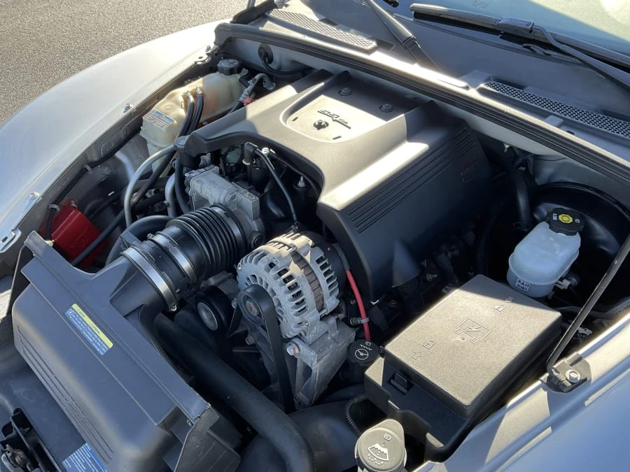 2004 Chevrolet SSR - Image 10 of 11