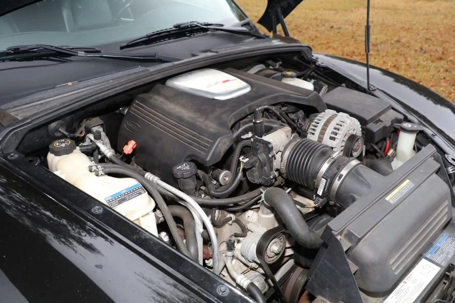 2004 Chevrolet SSR - Image 7 of 10