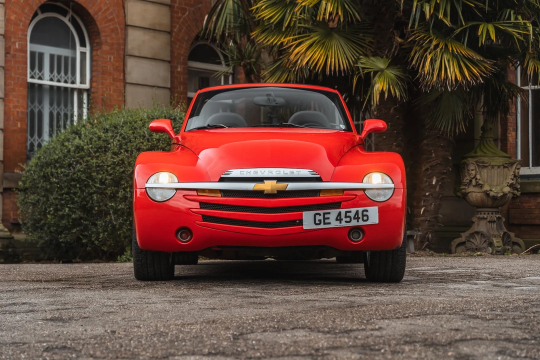2004 Chevrolet SSR - Image 11 of 31