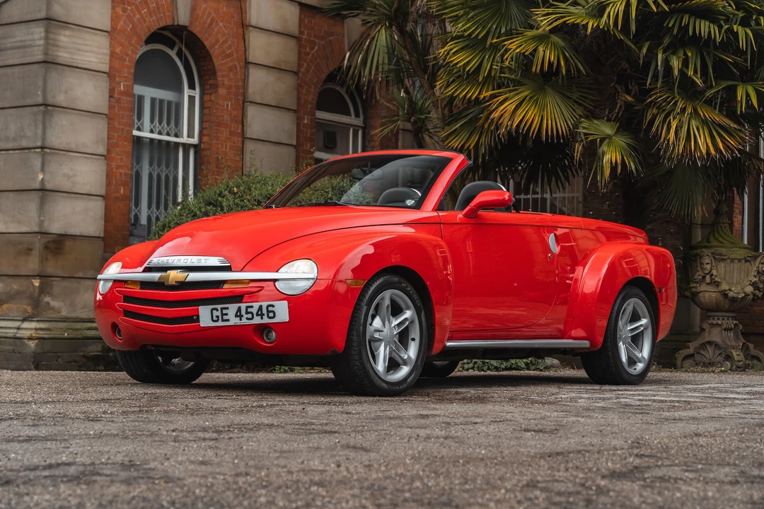 2004 Chevrolet SSR - Image 12 of 31