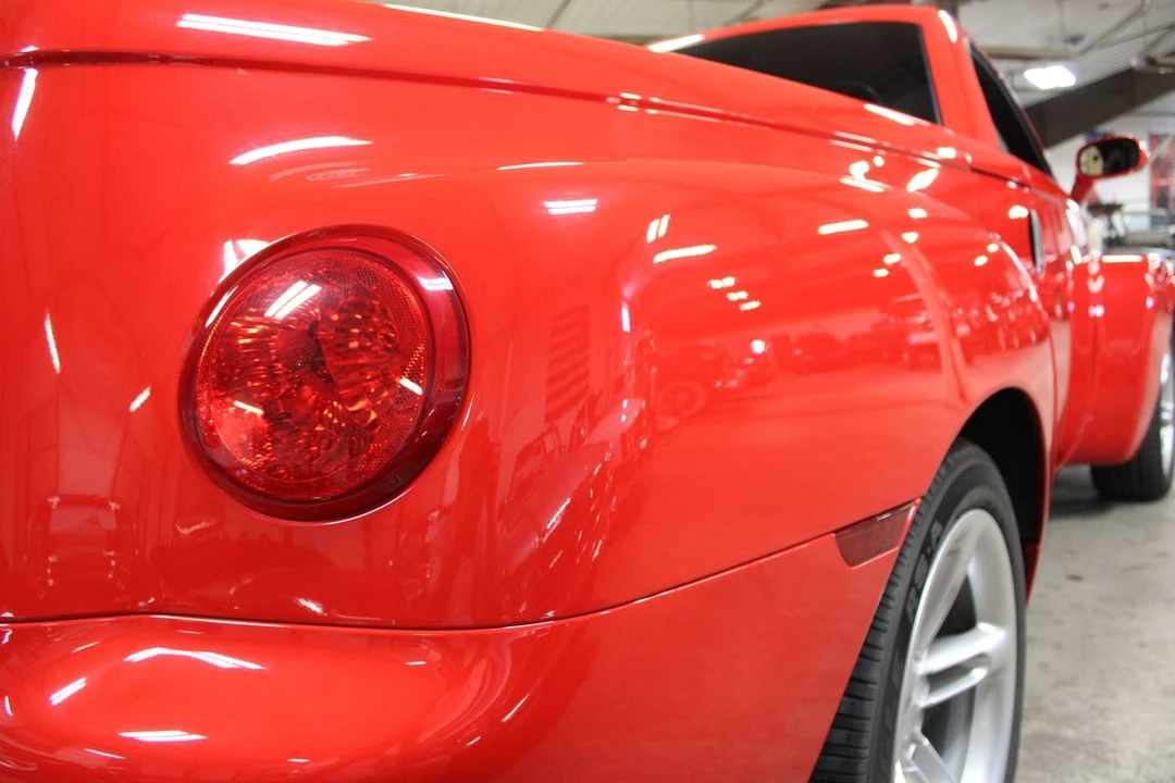 2004 Chevrolet SSR - Image 12 of 12