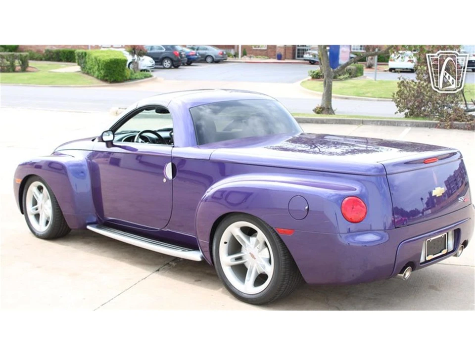2004 Chevrolet SSR - Image 29 of 31