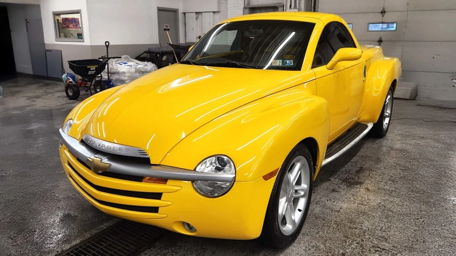 2004 Chevrolet SSR - Image 11 of 26