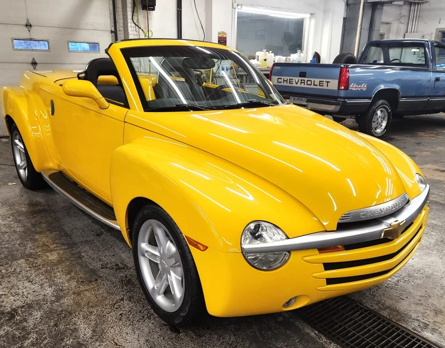 2004 Chevrolet SSR - Image 6 of 26