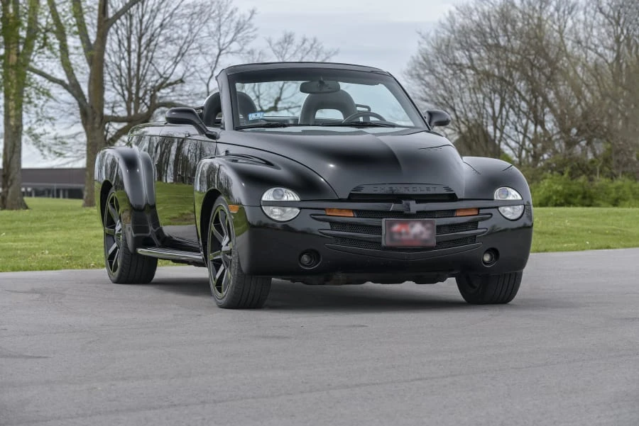 2004 Chevrolet SSR - Image 4 of 31