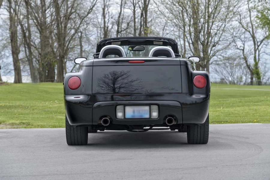 2004 Chevrolet SSR - Image 5 of 31