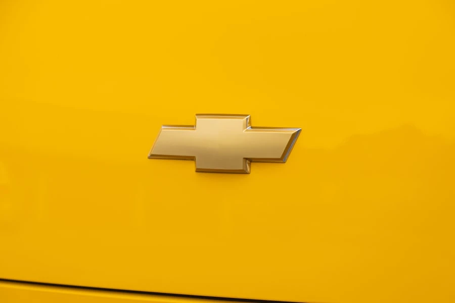 2004 Chevrolet SSR - Image 14 of 29