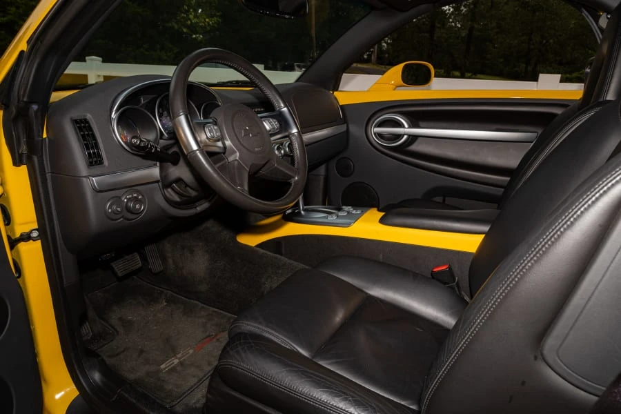 2004 Chevrolet SSR - Image 15 of 29