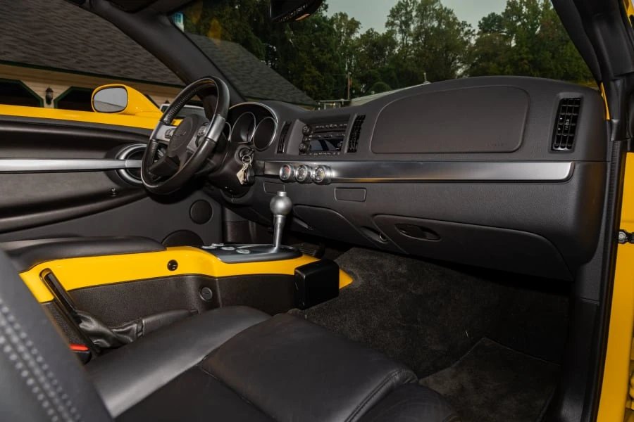 2004 Chevrolet SSR - Image 22 of 29