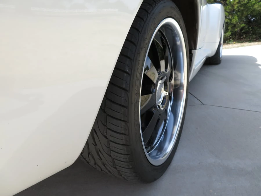 2004 Chevrolet SSR - Image 7 of 13