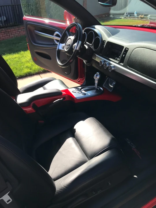 2004 Chevrolet SSR - Image 11 of 13