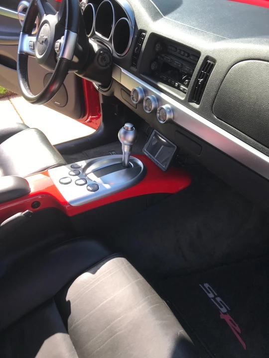 2004 Chevrolet SSR - Image 10 of 13