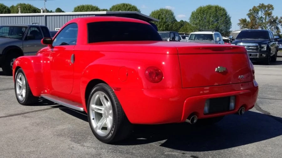 2004 Chevrolet SSR - Image 5 of 18